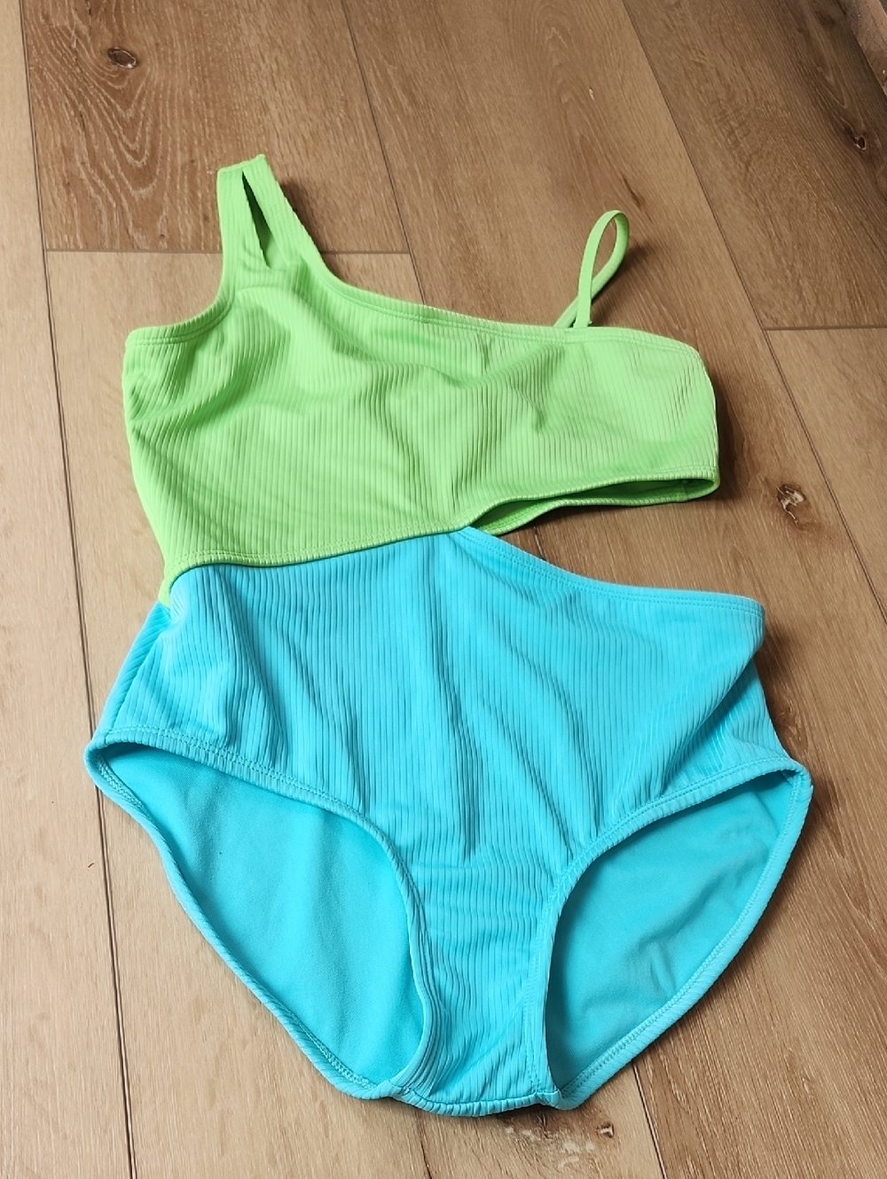 Art Class Girls Swimsuit, Xl 14 Plus